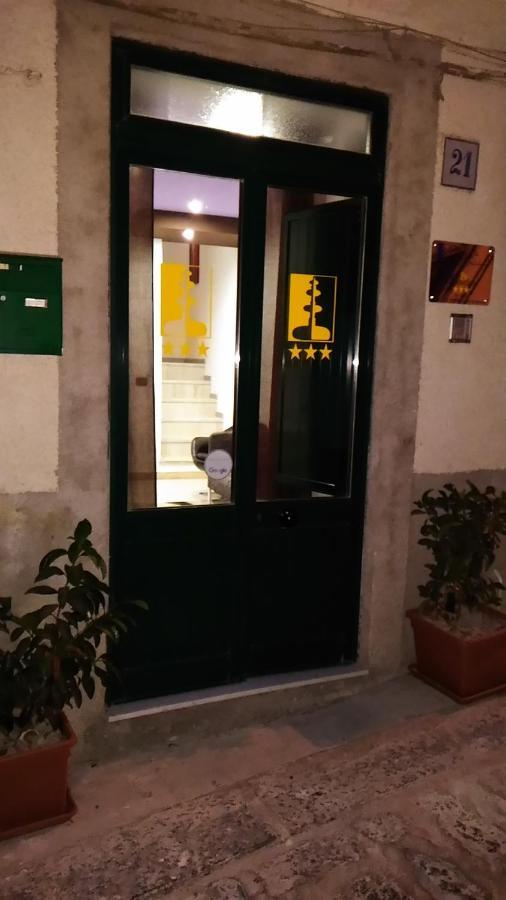 Bed and Breakfast Piazza Castello Santo Stefano Quisquina Exterior foto